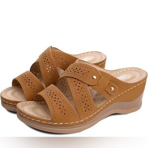 NWOT‎ SHIBEVER Low Comfortable Wedge Sandal Open Toe Slip On Size 39 US 8